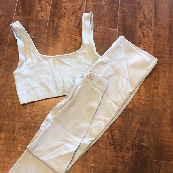 SET ACTIVE - matching set - Picture 1 of 3